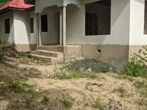 4bdrm House in Mbezi Msumi, Kinondoni for sale