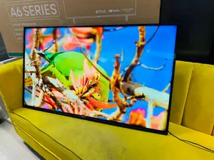 Hisense Smart TV // 55inches // Bei