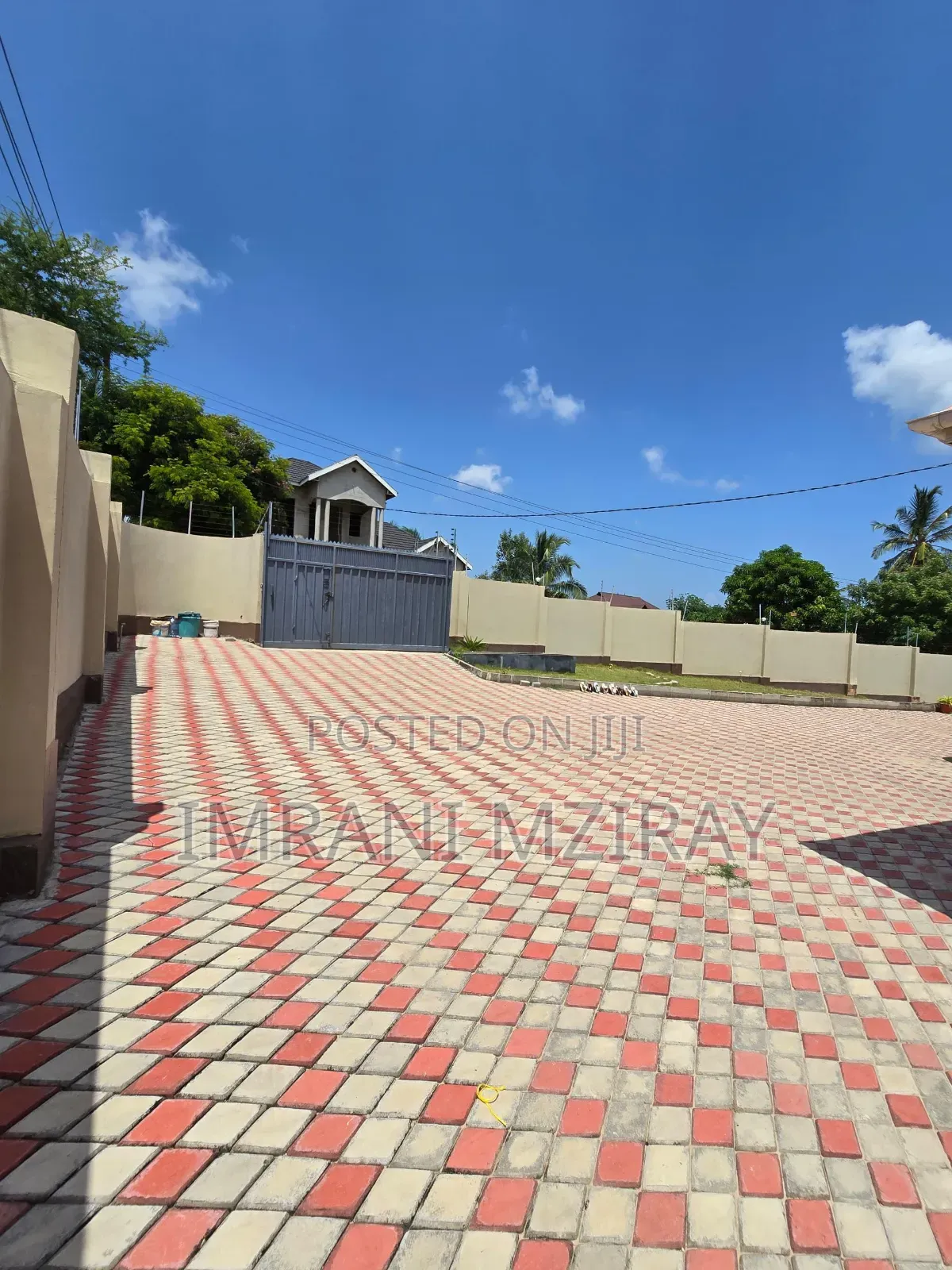 Furnished 3bdrm Apartment in Masaki for sale