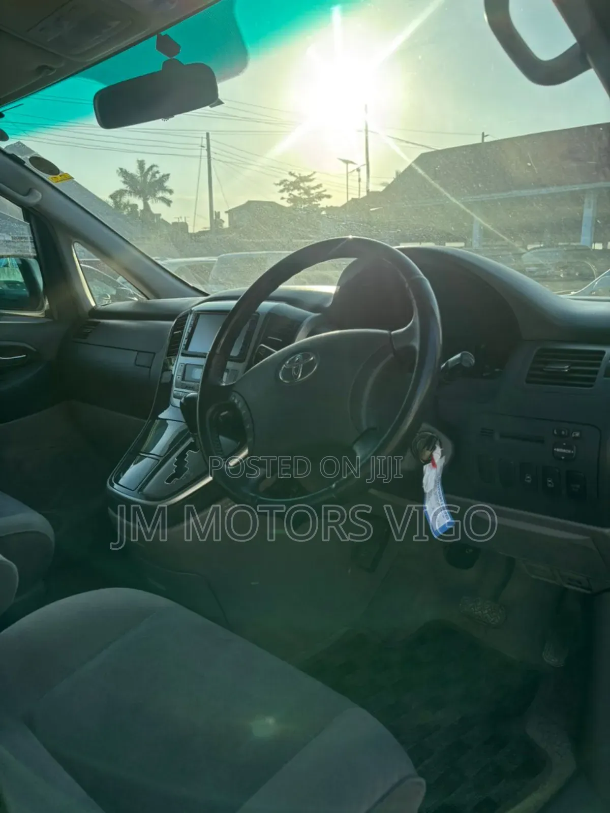 Toyota Alphard 2004 White
