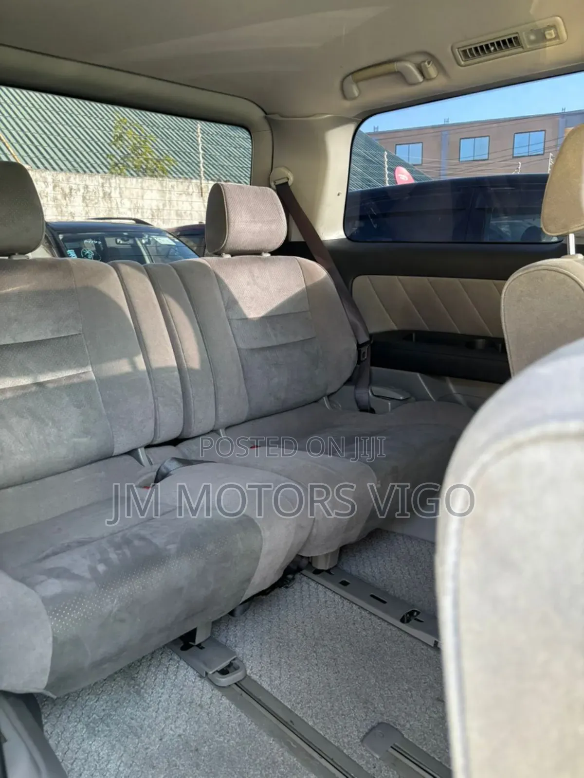 Toyota Alphard 2004 White