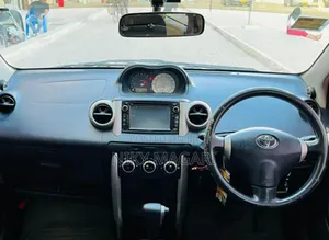 Toyota IST 2005 Blue