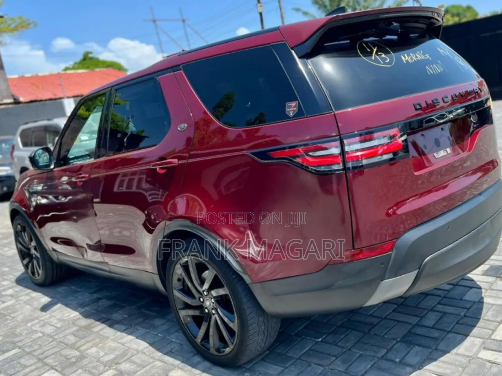 Land Rover Discovery Sport HSE 2017 Burgundy