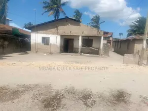 6bdrm House in Manzese for sale