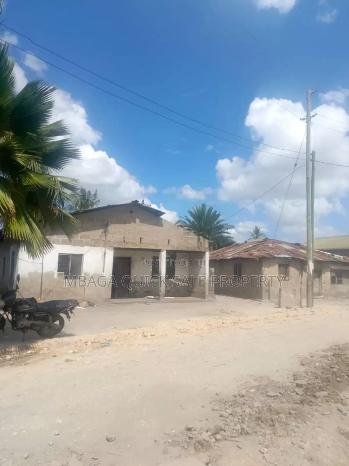 6bdrm House in Manzese for sale