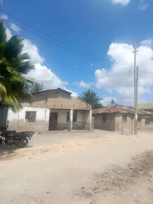 6bdrm House in Manzese for sale