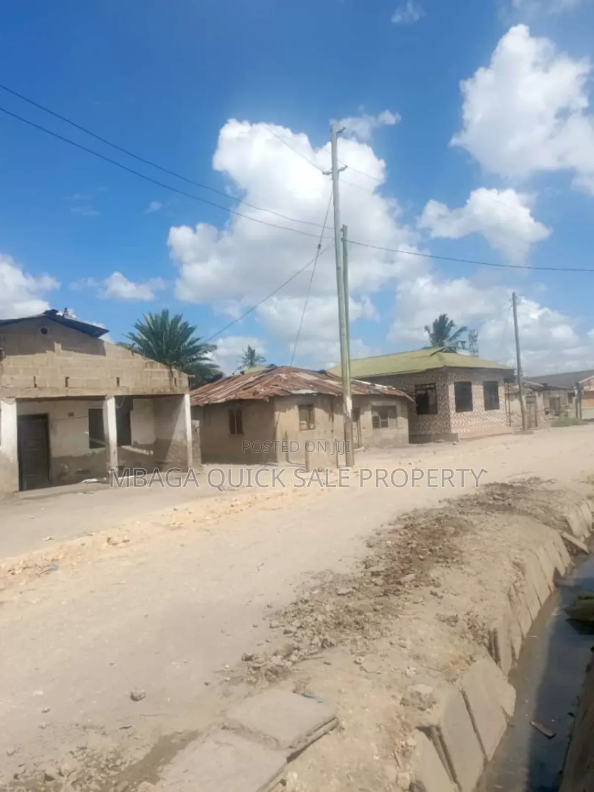 6bdrm House in Manzese for sale