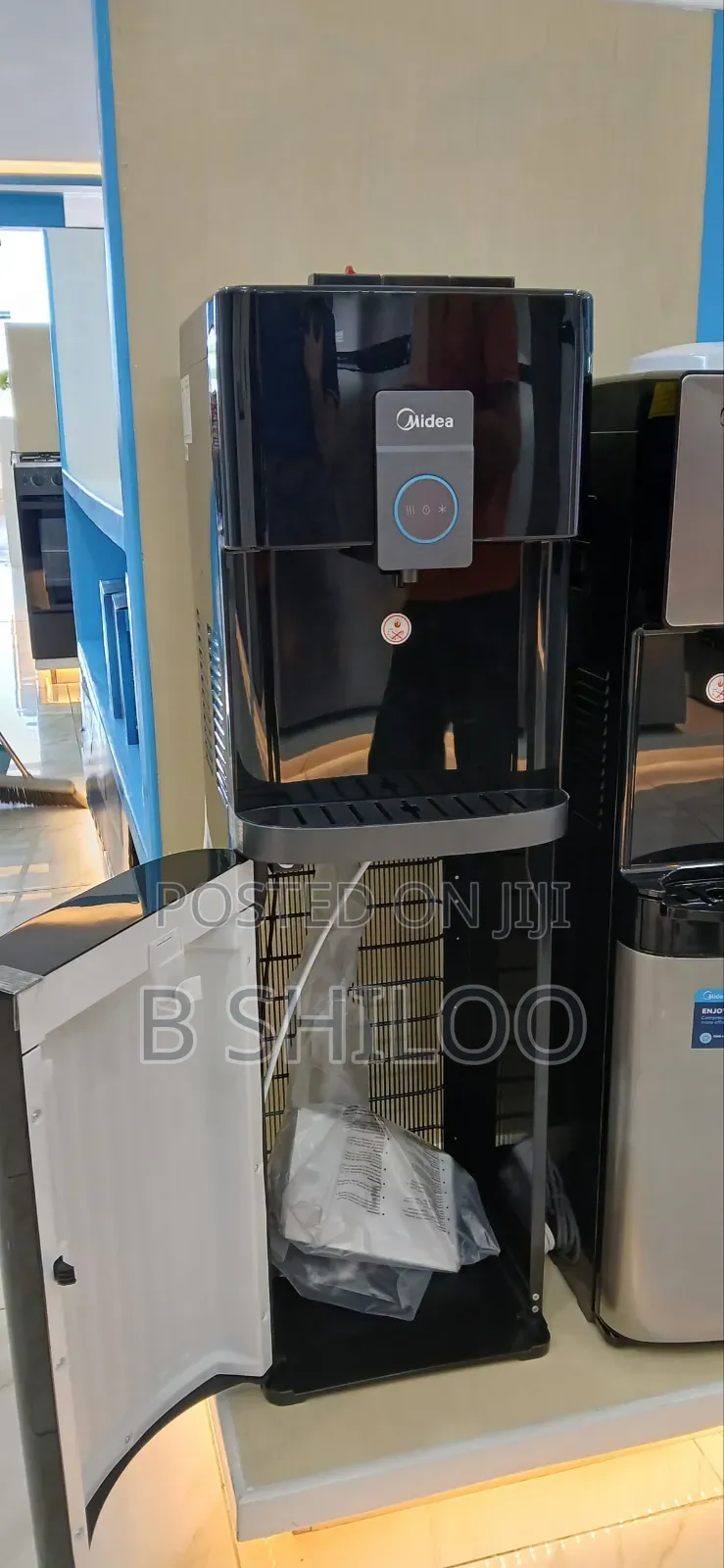 Midea Water Dispenser