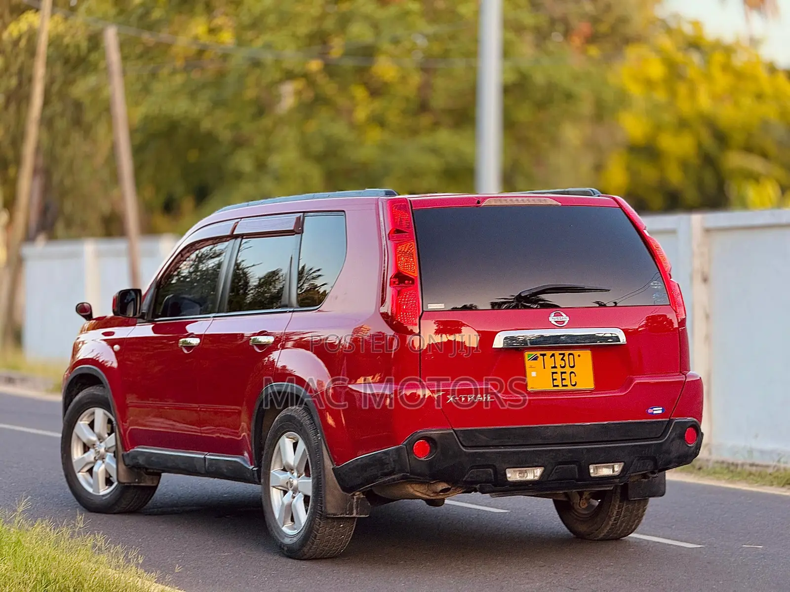 Nissan X-Trail 2.0 2008 Red