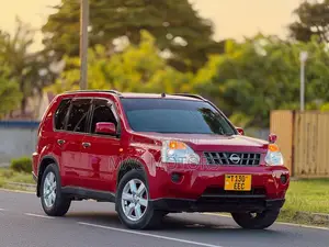 Nissan X-Trail 2.0 2008 Red