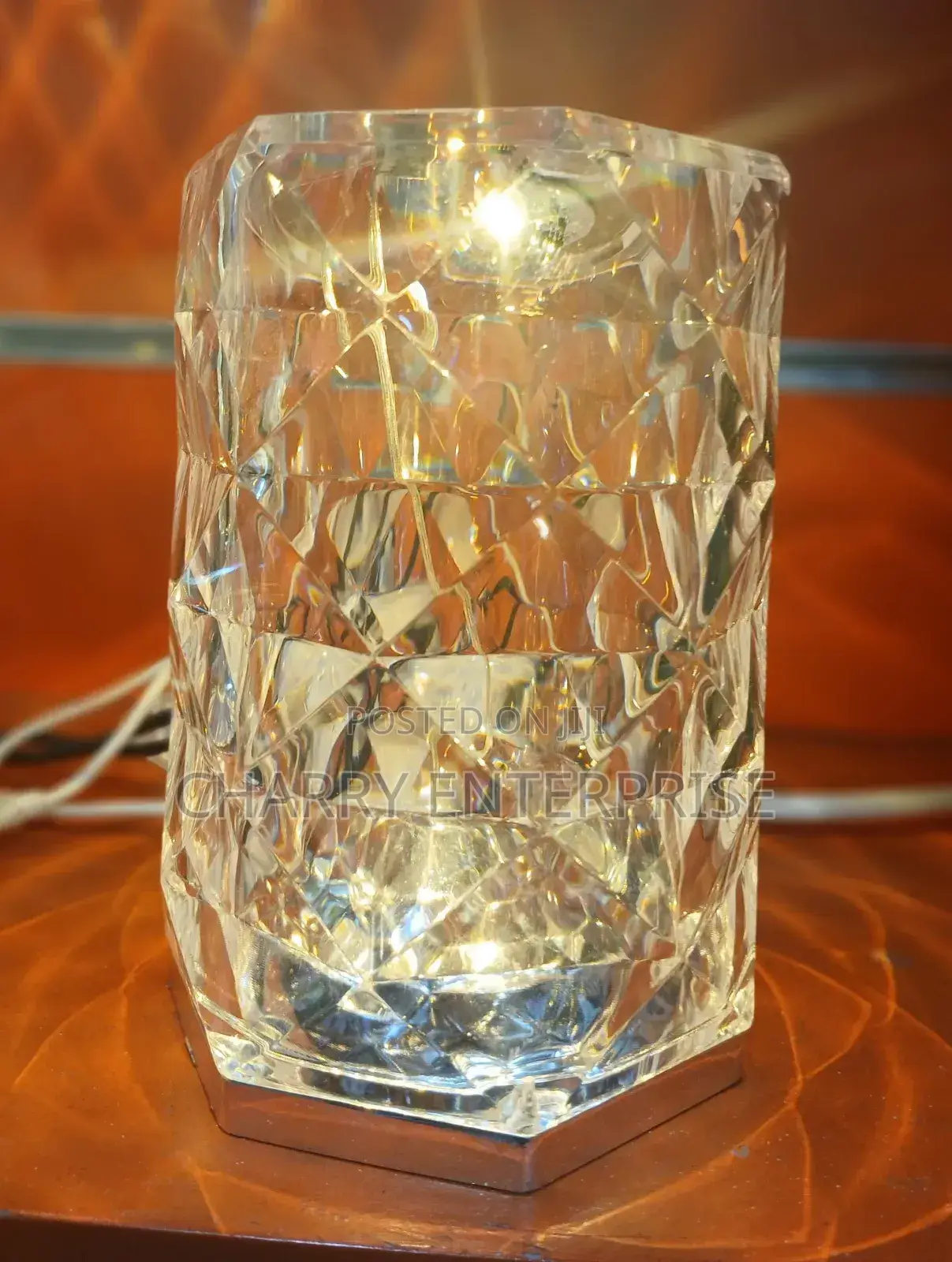 High Quality Rechargeable Table Lamp With Best Materials