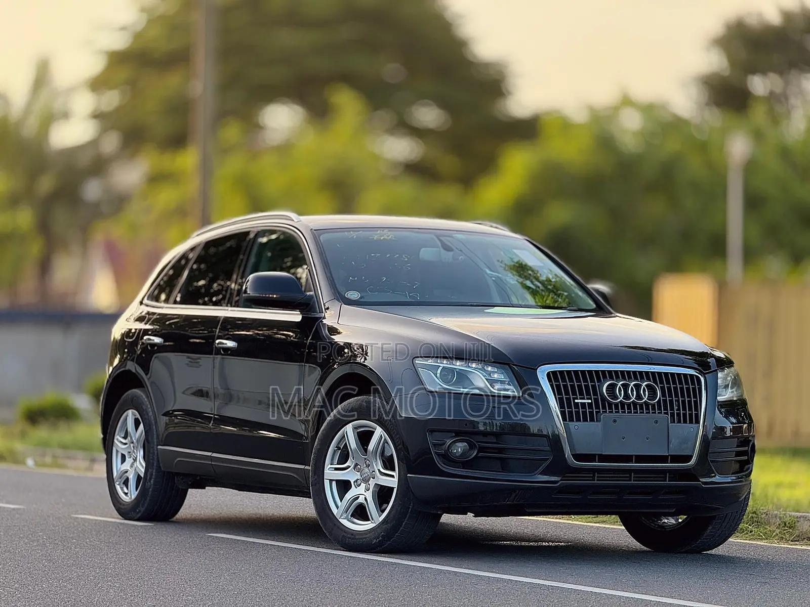 Audi Q5 2011 Black
