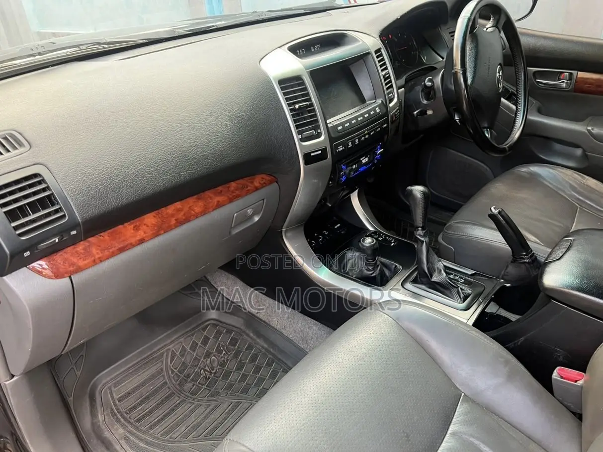 Toyota Land Cruiser Prado 3.0 D-4D 3dr 2006 Blue