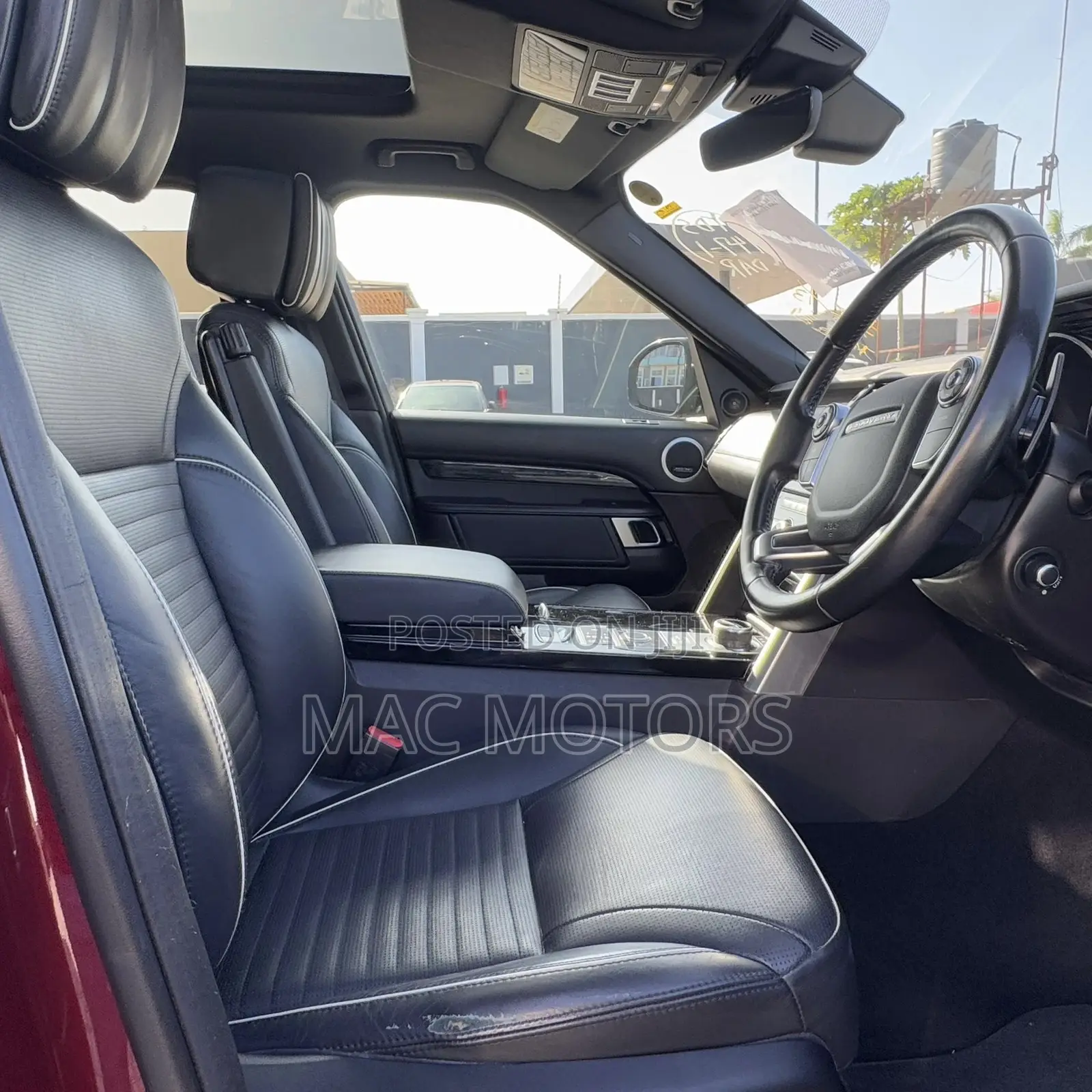 Land Rover Discovery 2017 Burgundy