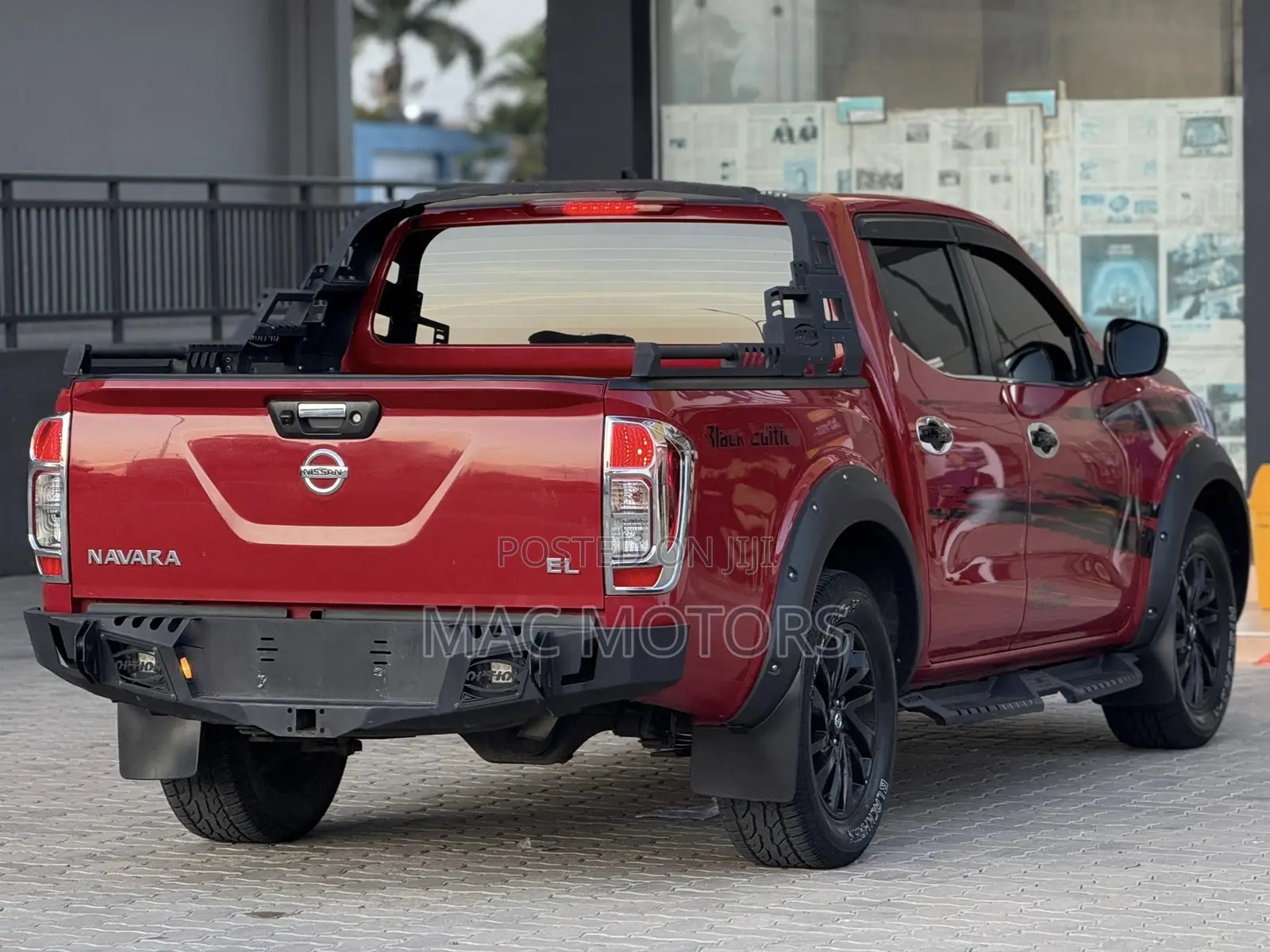 Nissan Navara 2017 Burgundy