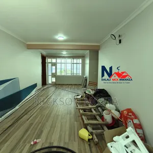 3bdrm Apartment in Dalali_Nick_Mwanza, Kirumba for rent