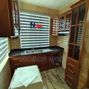 3bdrm Apartment in Dalali_Nick_Mwanza, Kirumba for rent