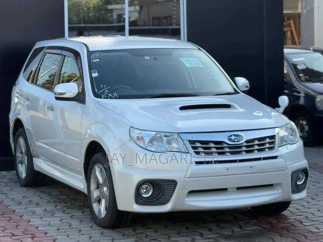 Subaru Forester 2012 White