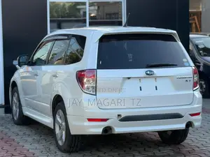 Subaru Forester 2012 White