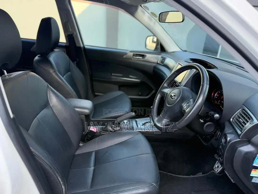 Subaru Forester 2012 White