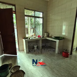 3bdrm House in Dalali_Nick_Mwanza, Kirumba for rent