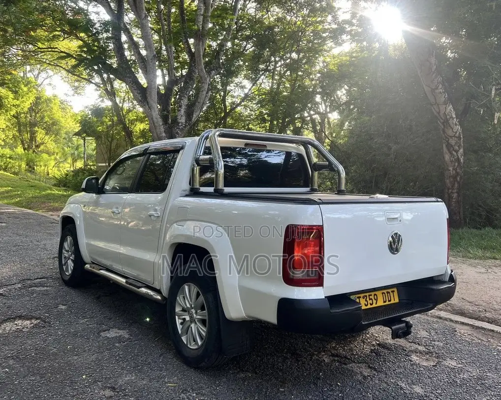 Volkswagen Amarok 2015 White