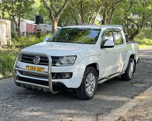Volkswagen Amarok 2015 White