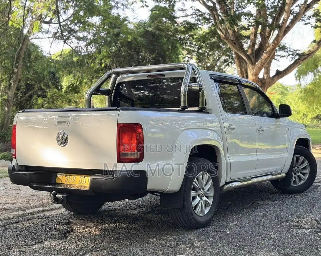 Volkswagen Amarok 2015 White