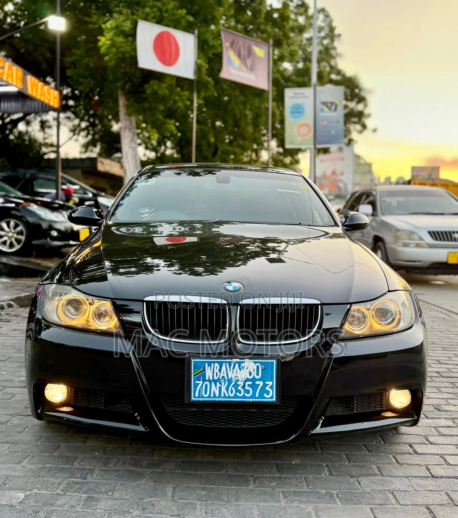 BMW 3 Series 320i RWD 2006 Black