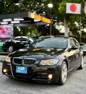 BMW 3 Series 320i RWD 2006 Black