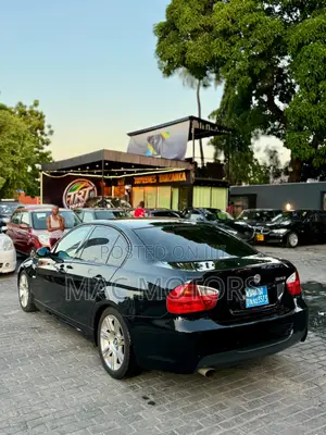 BMW 3 Series 320i RWD 2006 Black