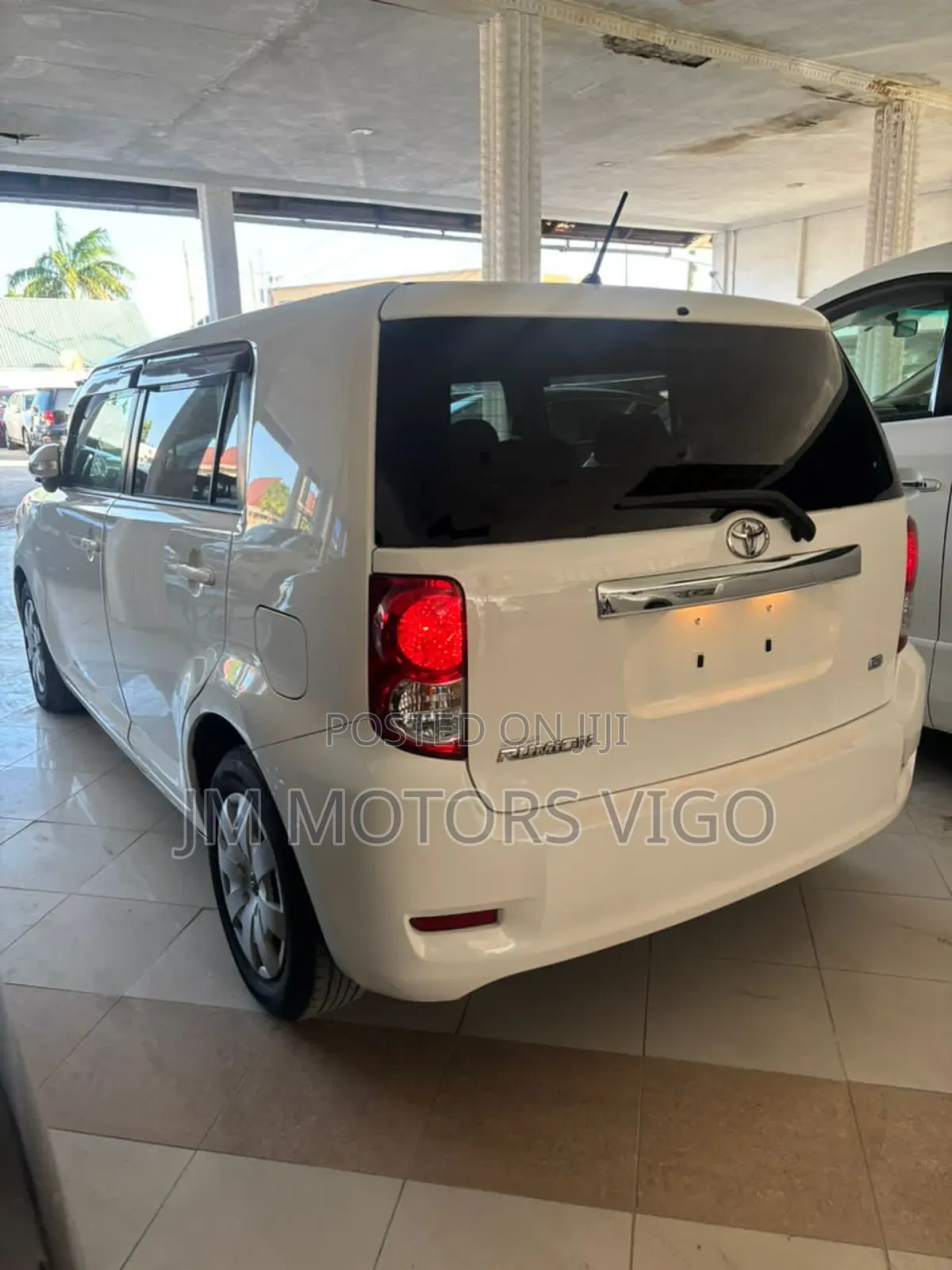 Toyota Corolla Rumion Hatchback 1.5 FWD 2008 Pearl