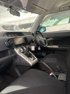 Toyota Corolla Rumion 2008 Red