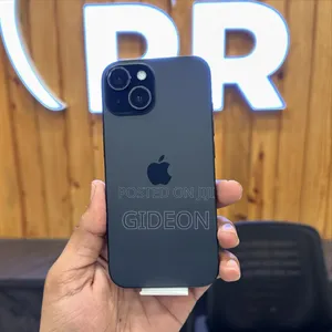 New Apple iPhone 15 128 GB Black