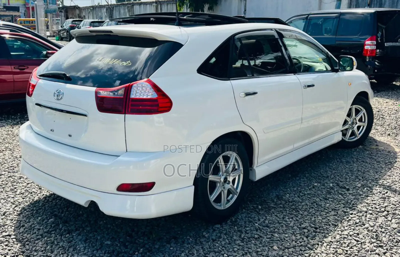 Toyota Harrier 2005 White