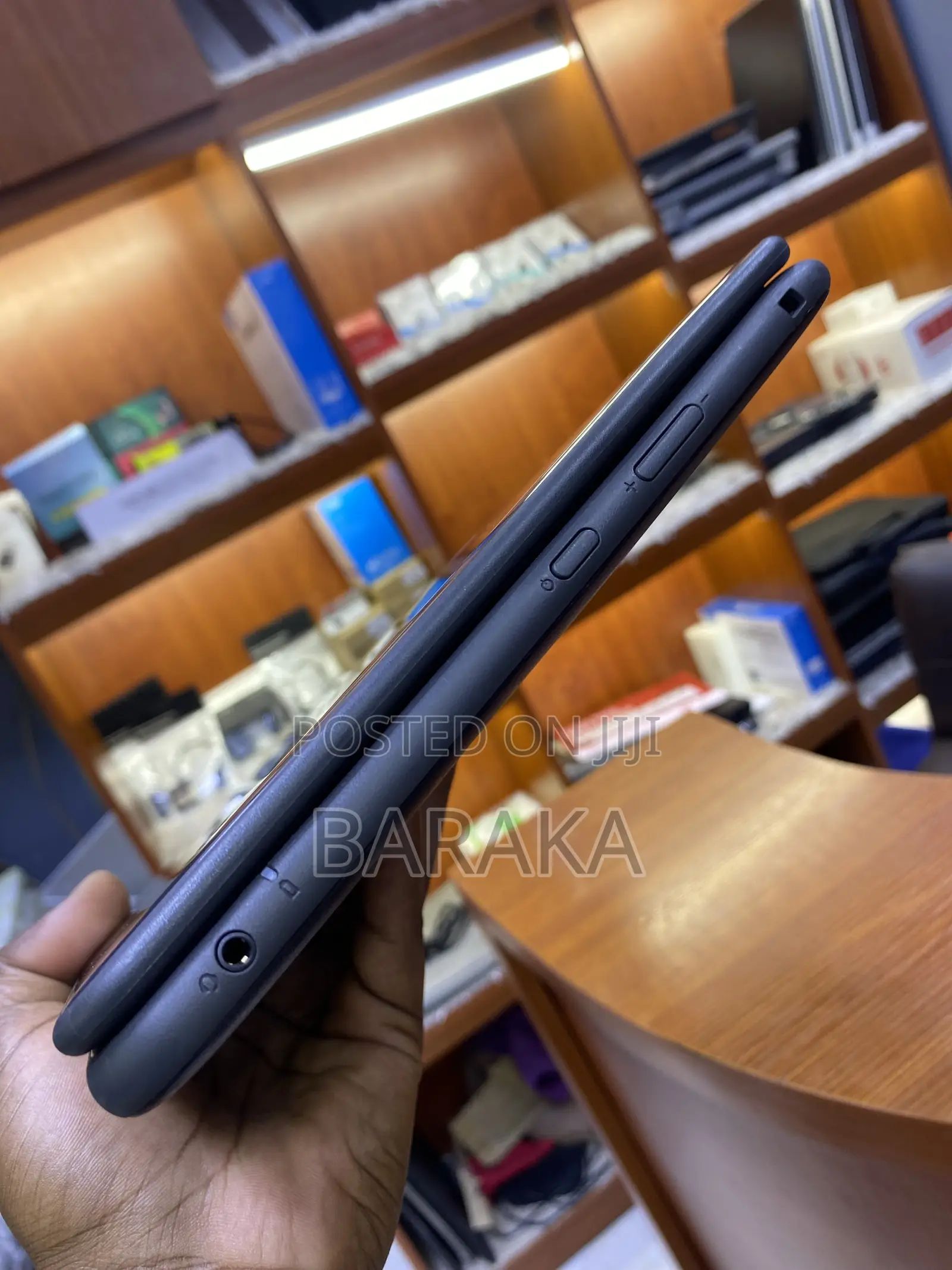 Laptop Dell Latitude 3189 4GB Intel SSD 128GB