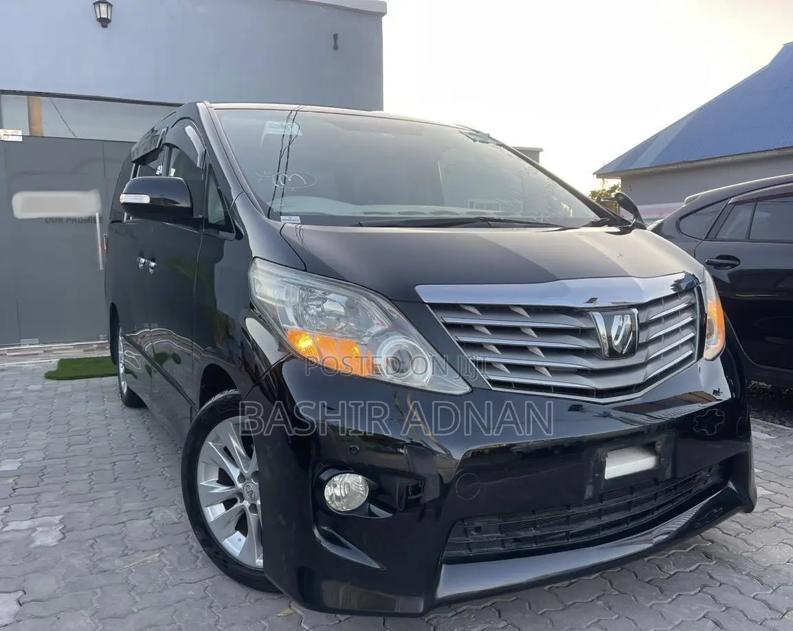 Toyota Alphard 2.4 Petrol FWD 2010 Black