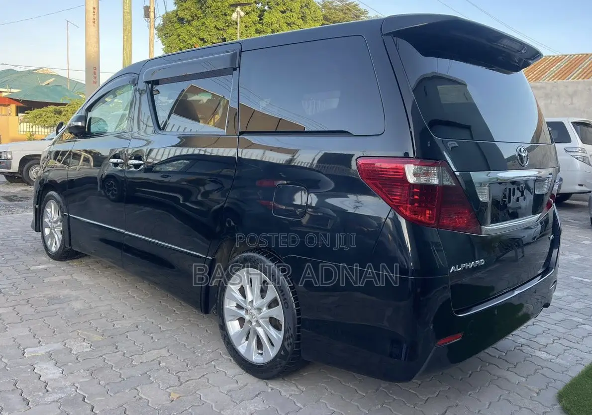 Toyota Alphard 2.4 Petrol FWD 2010 Black