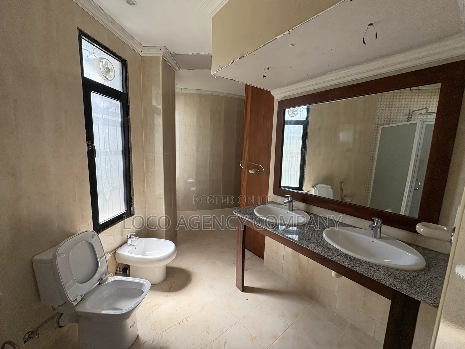 4bdrm Villa in Trusted Real Estate, Kawe for rent