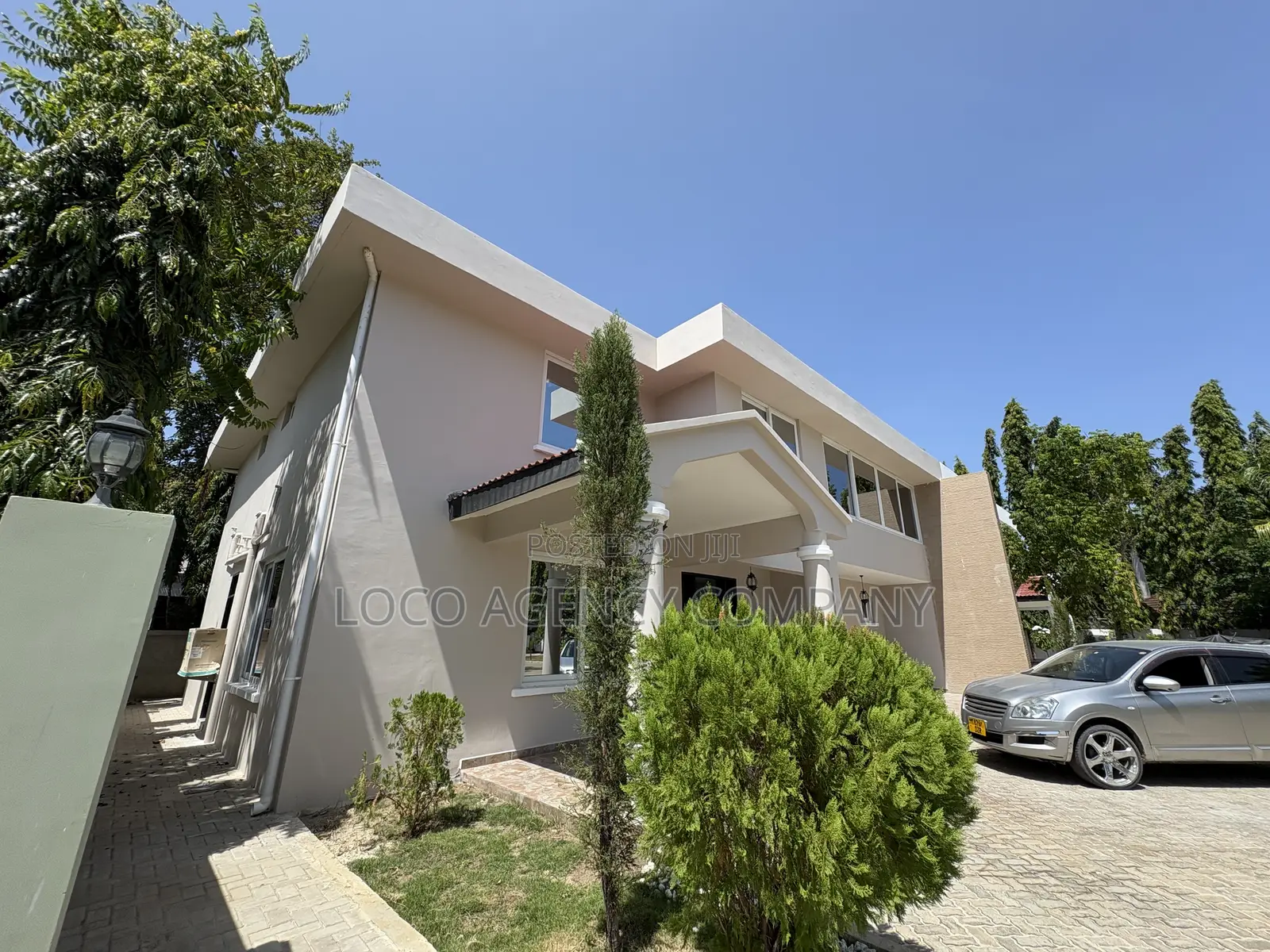 5bdrm Villa in Trusted Real Estate, Kawe for rent