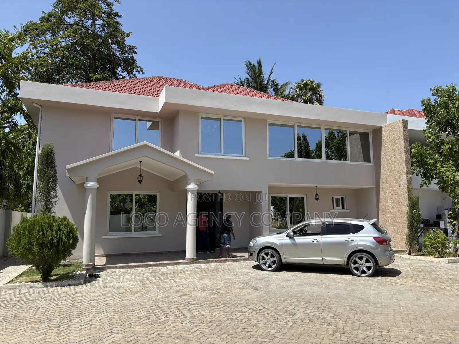 5bdrm Villa in Trusted Real Estate, Kawe for rent