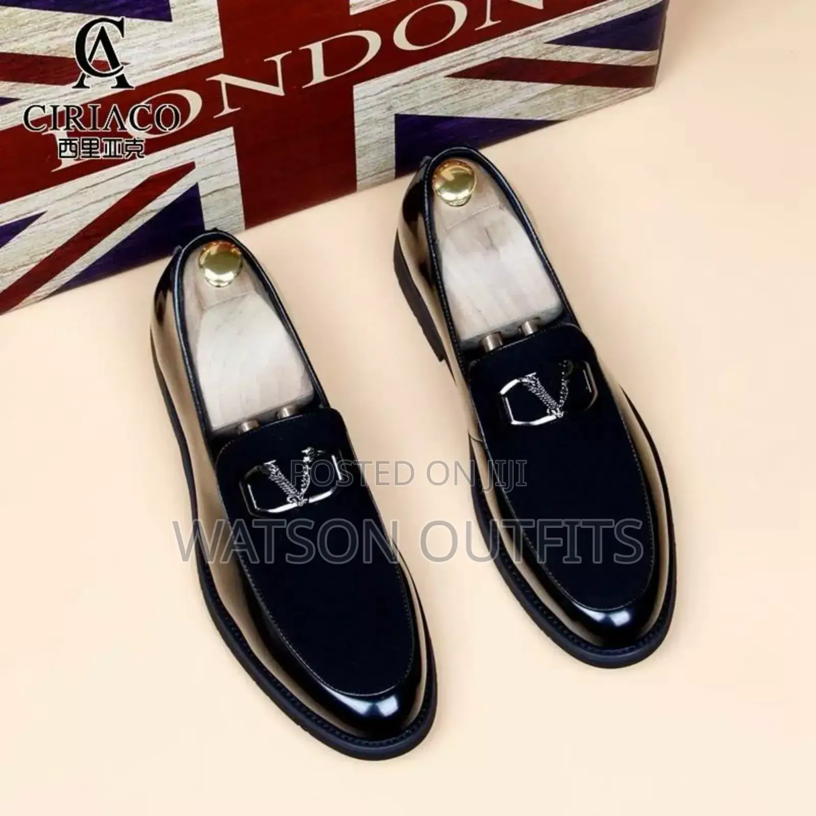New Gucci Ferragamo Gucci Shoes