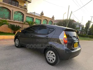 Toyota Aqua 2013 Gray
