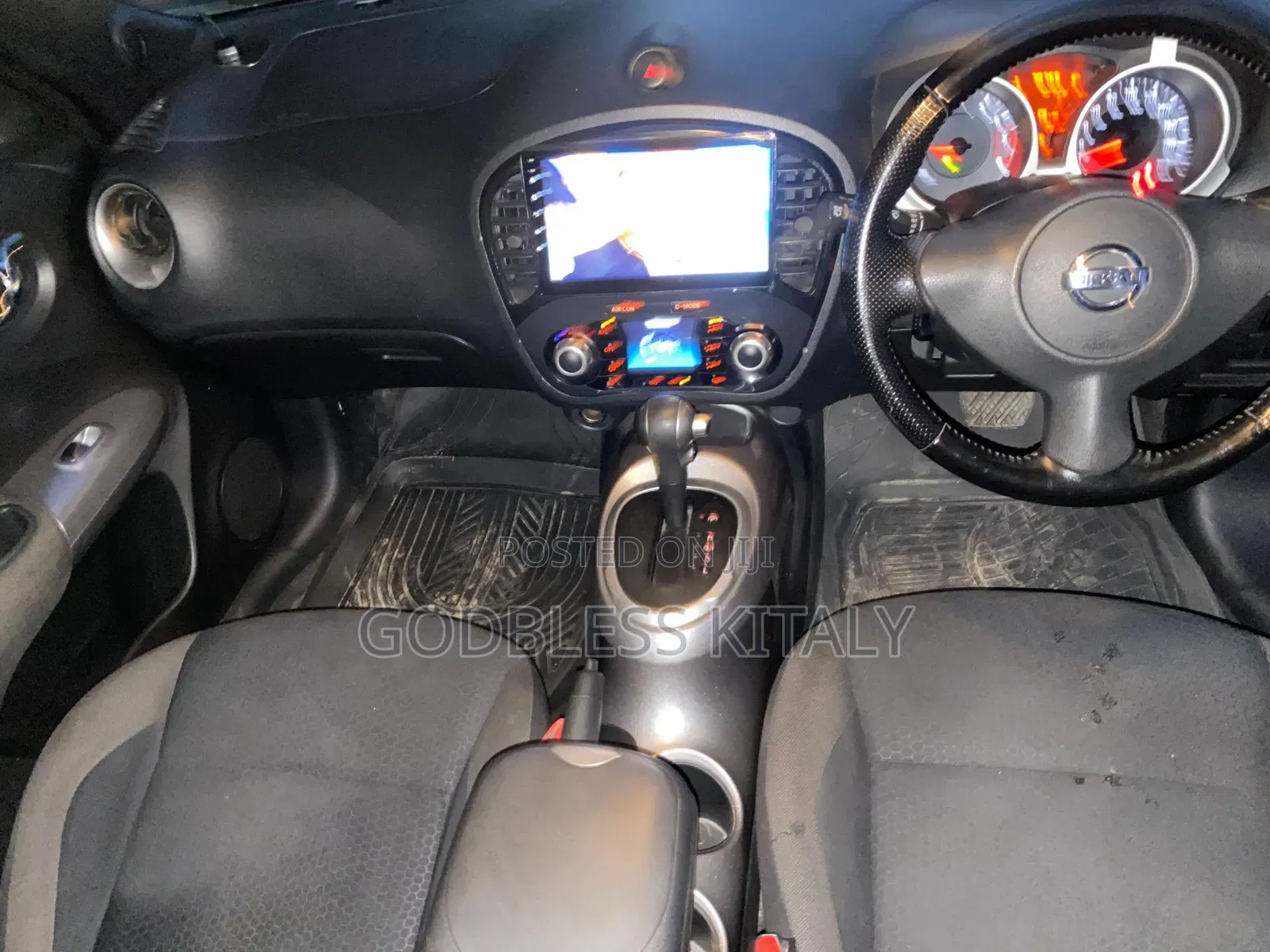 Nissan Juke 2011 Gray