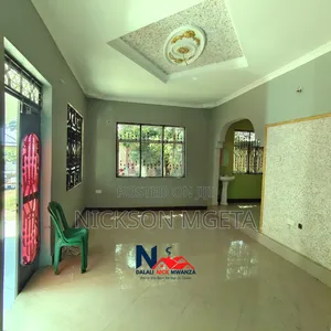 3bdrm Apartment in Dalali_Nick Mwanza, Nyasaka for rent