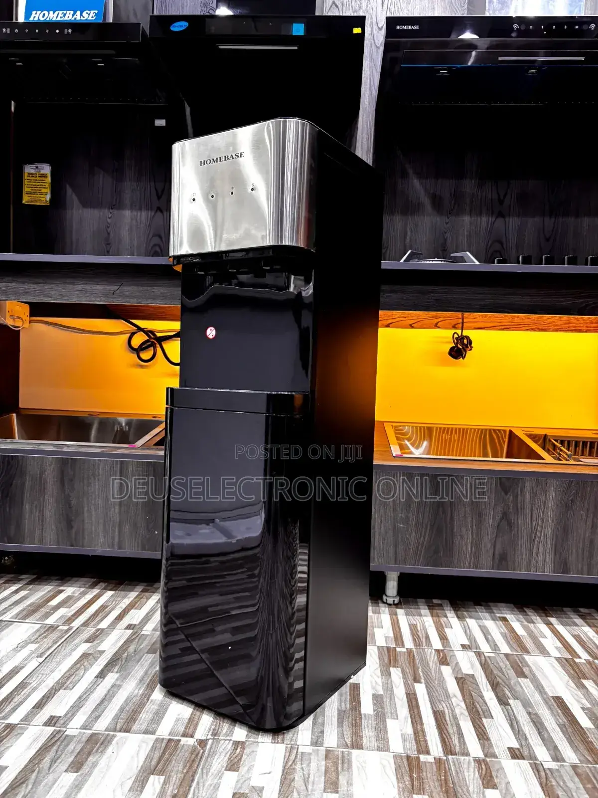 Water Dispenser With Fridge