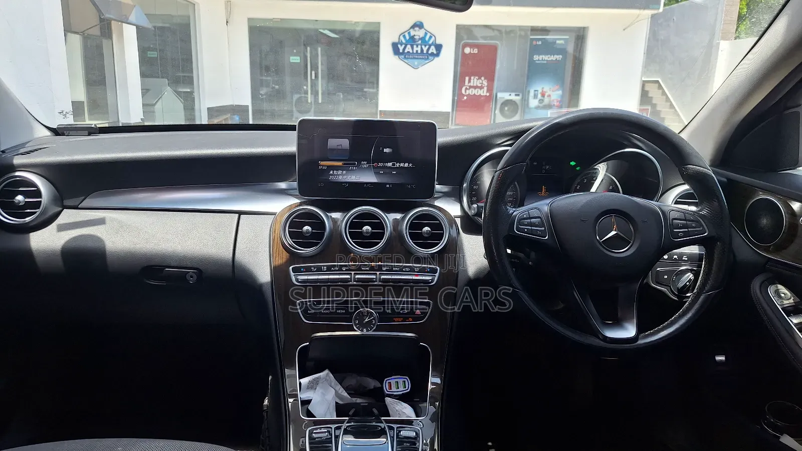 Mercedes-Benz C200 2014 Silver