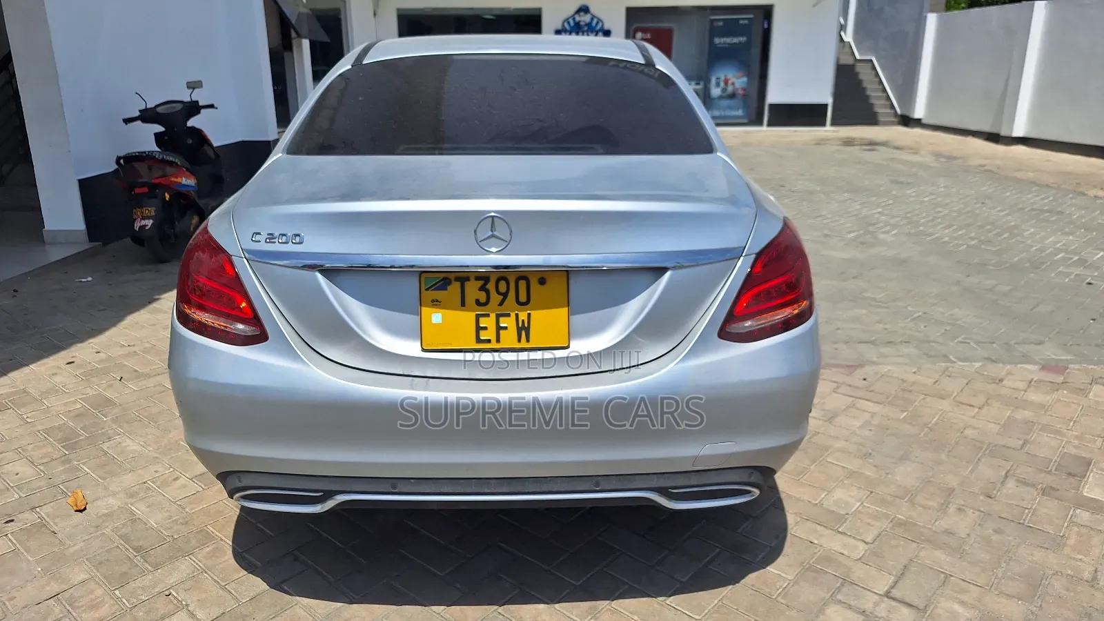Mercedes-Benz C200 2014 Silver