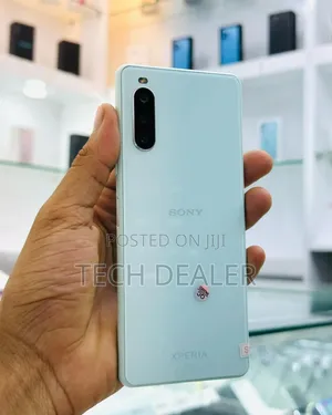 Sony Xperia 10 II 64 GB White