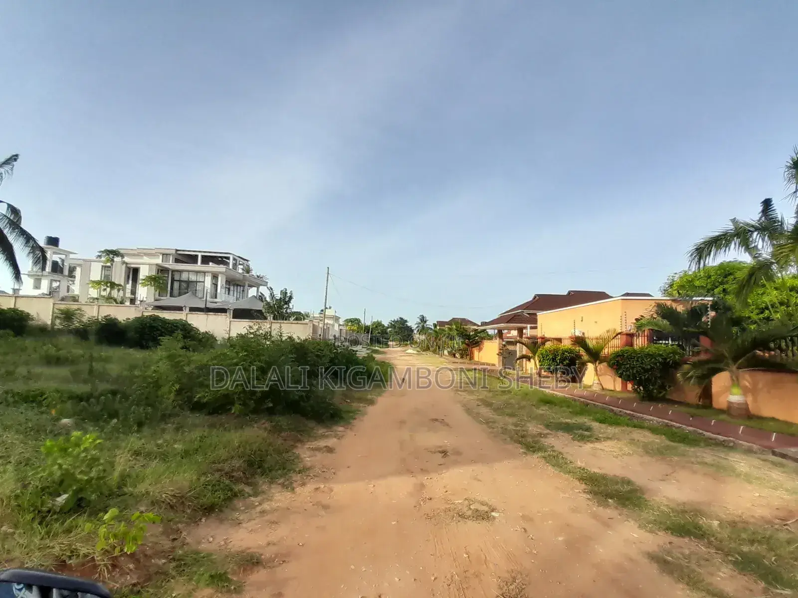 Kiwanja Kinauzwa Kigamboni Kisota